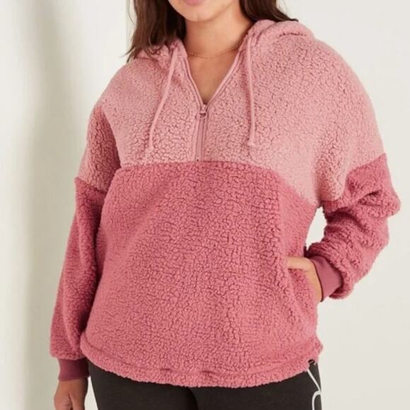 Pink Victoria’s Secret fleece oversized hooded sweater pullover NWT size medium - Picture 1 of 10